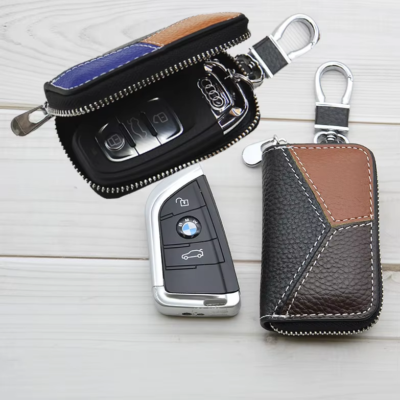 Men<i></i>'s Fashion Genuine Leather Keychain Pouch and Key Cover Organizer Car Key Case - The Leather